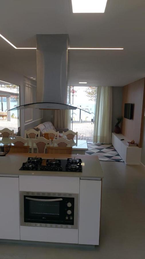 Apartamento Frente Mar Na Baia De Porto Belo Exteriér fotografie
